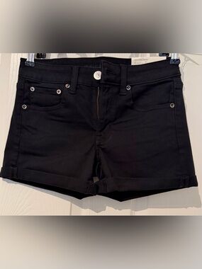 NWT American Eagle Next Level Stretch Low-Rise Midi Denim Shorts – Size 2